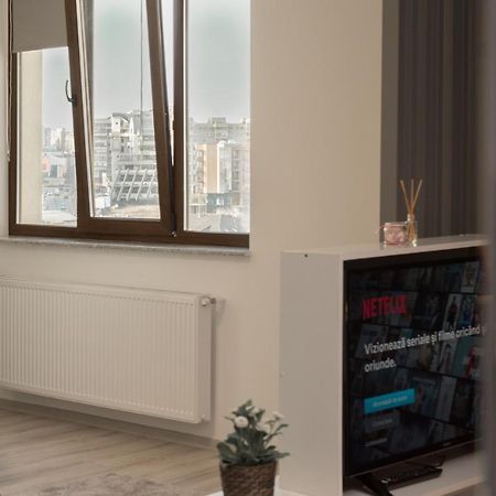 The Chic Minimalist - Apartment Ιάσιο Εξωτερικό φωτογραφία